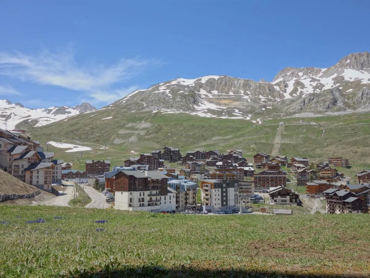 Apartment Les Pistes - Lavachet-2 By Interhome