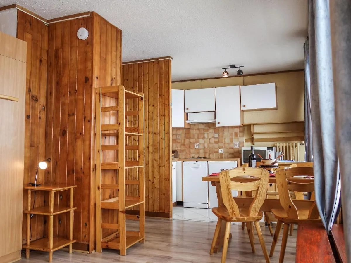 Apartment Les Pistes - Lavachet-2 By Interhome Tignes